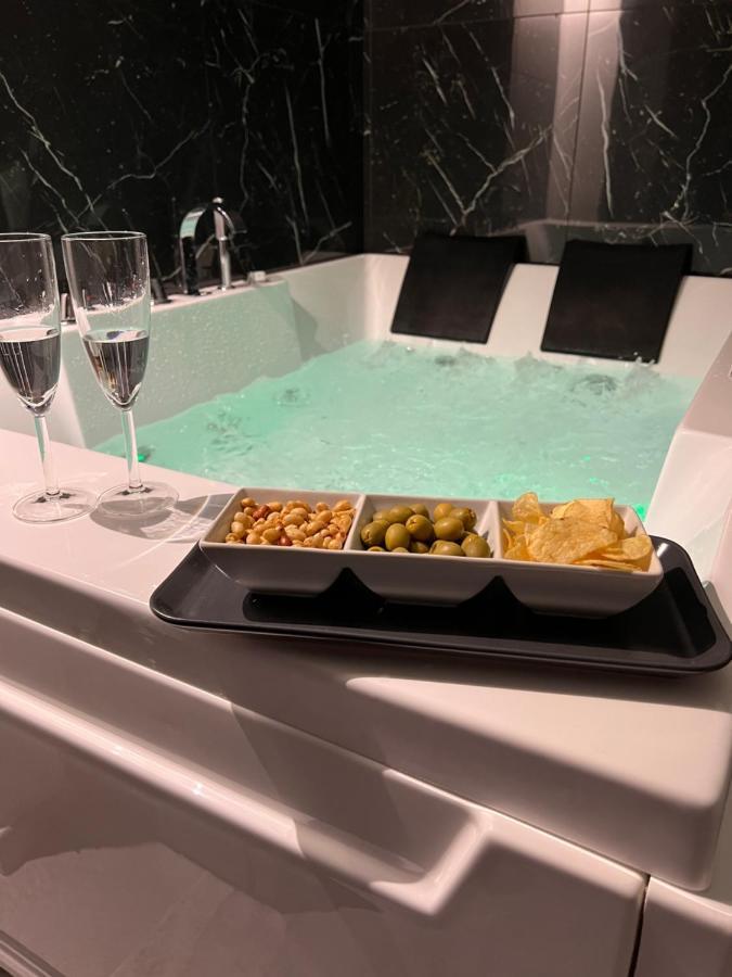 Real Suite Spa Палермо Экстерьер фото