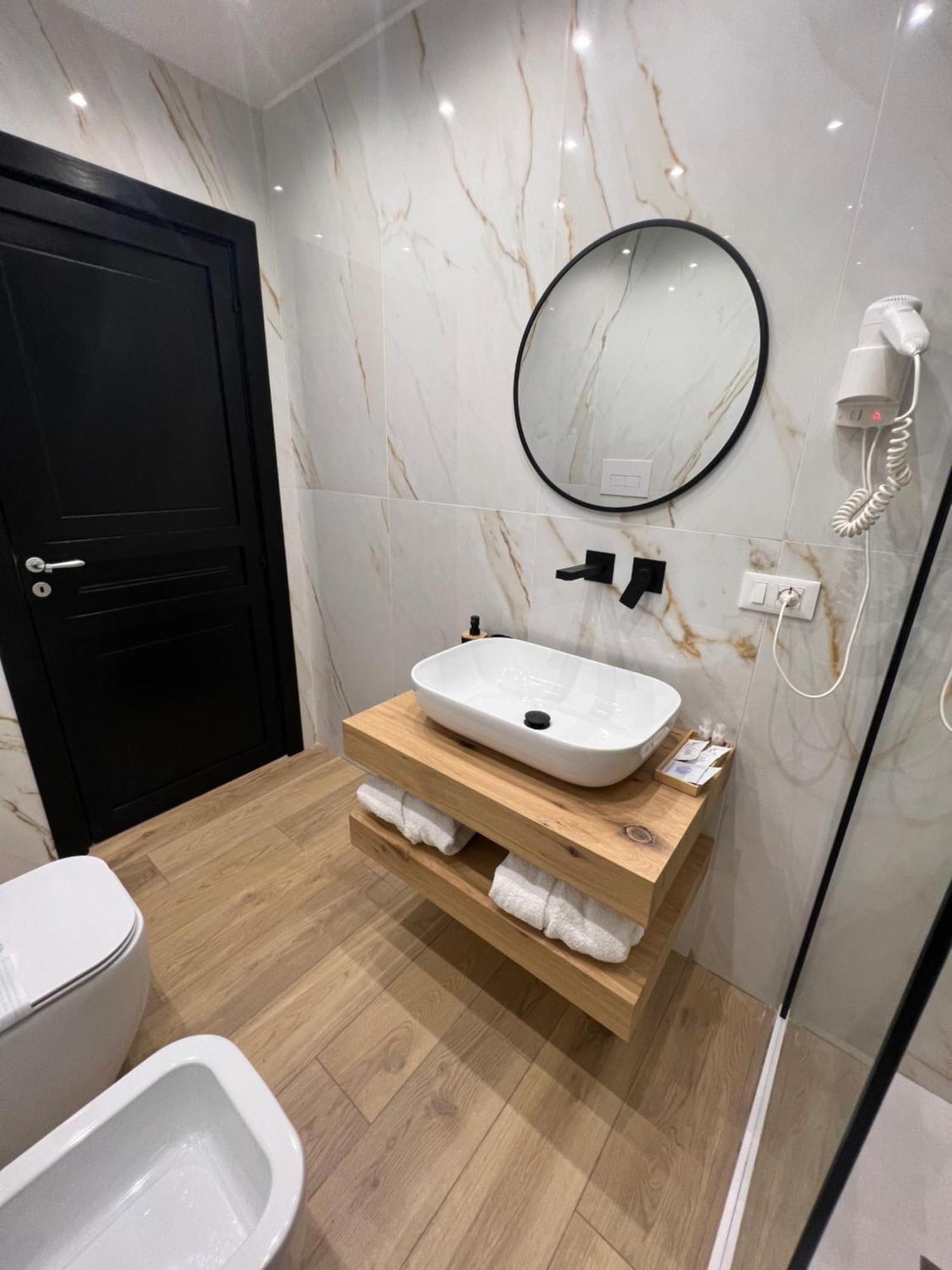 Real Suite Spa Палермо Экстерьер фото
