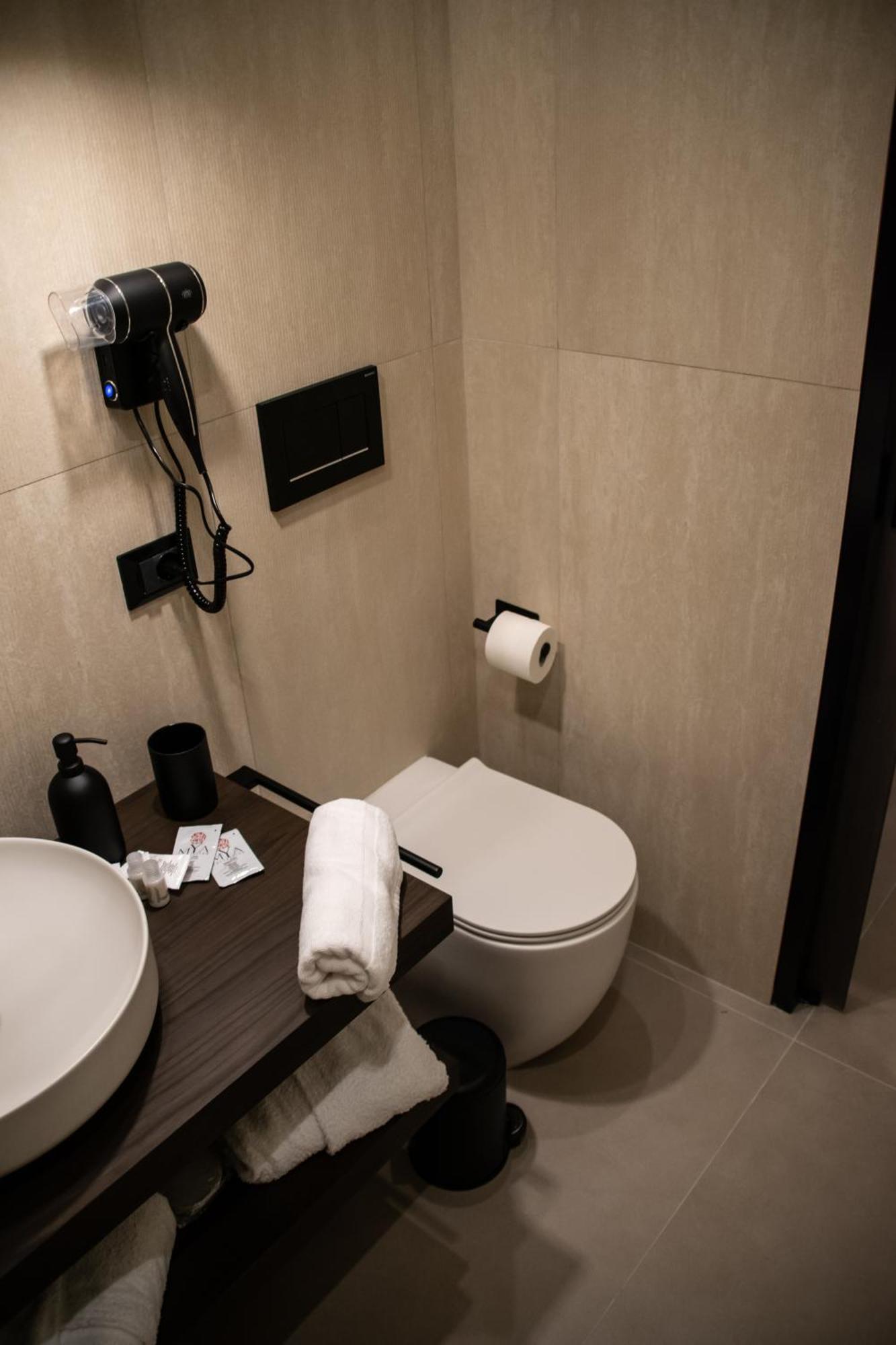 Real Suite Spa Палермо Экстерьер фото