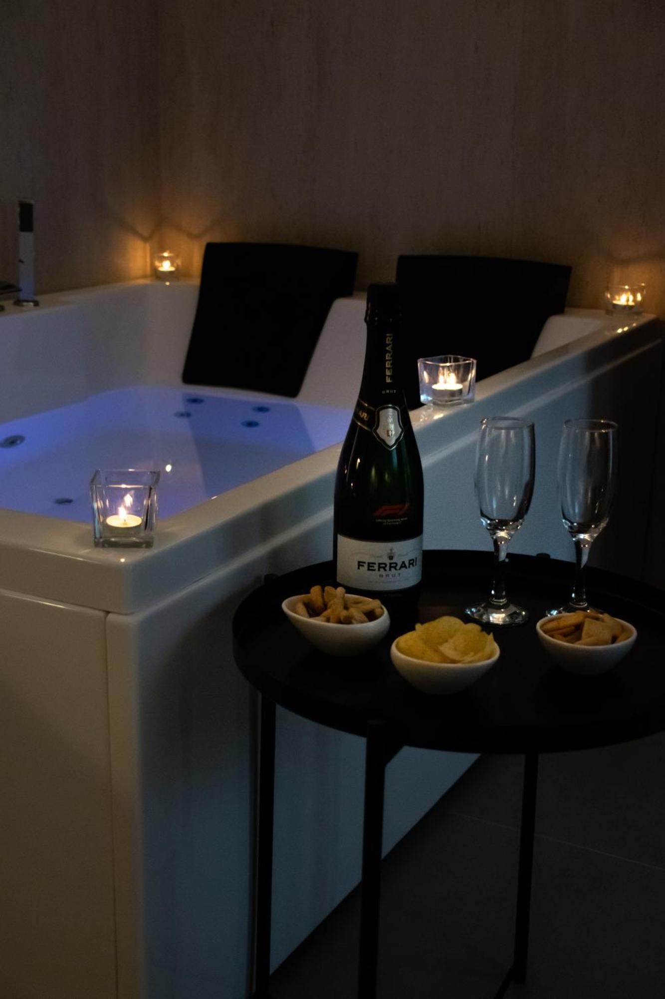 Real Suite Spa Палермо Экстерьер фото